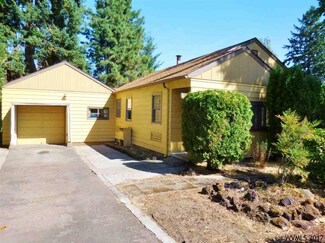 533 Tryon St NE, Salem, OR 97301