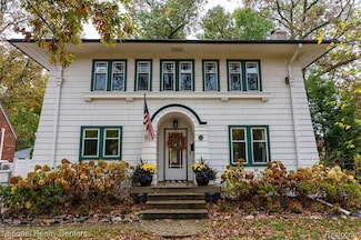 1027 W 11 Mile Rd, Royal Oak, MI 48067