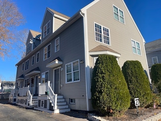 27 5th Ave Unit 2, Haverhill, MA 01830