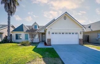 4071 W Fender Ave, Fresno, CA 93722