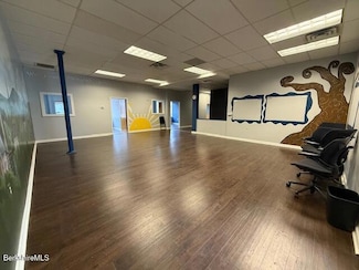 85 Main St, North Adams, MA 01247