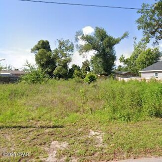 3803 E 4th St, P C Beach, FL 32401