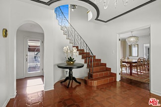 3691 Aureola Blvd, Los Angeles, CA 90008