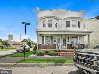 301 S Line St, Frackville, PA 17931