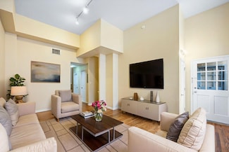 341 Monmouth St Unit 104D, Jersey City, NJ 07302