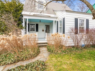 16 White Place, Burlington, VT 05401