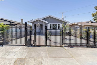 4015 San Juan St, Oakland, CA 94601