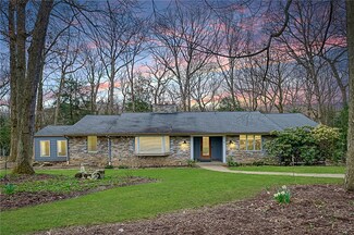 3031 Swansea Crescent W, Allison Park, PA 15101