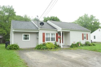 601 Pennsylvania Ave, Apalachin, NY 13732