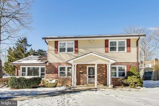 7 Lorraine Ct, Fredericksburg, VA 22408