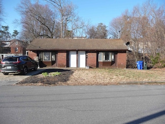 166 Comeau St, Manchester, NH 03102