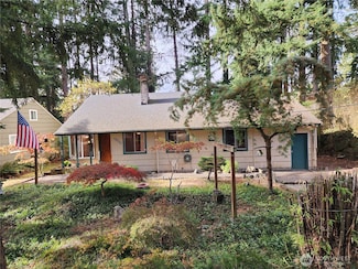 18027 Sunnyside Ave N, Shoreline, WA 98133