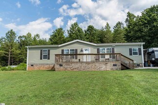 216 Redfern Ct, Easley, SC 29640