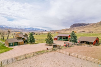 30 Elk Meadow Dr, Cody, WY 82414