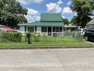 112 2nd Ave, Mount Pleasant, TN 38474