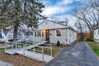 65 General St, Providence, RI 02904