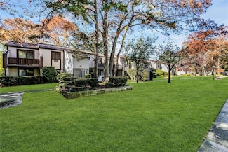 99 Richmond Blvd Unit 4B, Ronkonkoma, NY 11779