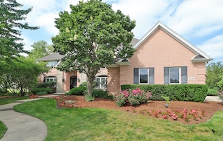 2520 Hanford Ln, Aurora, IL 60502