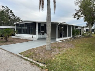 479 Driftwood Dr, Ellenton, FL 34222