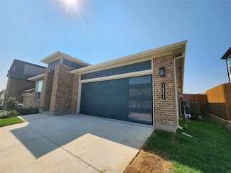1521 Razorbill Rd, Denton, TX 76205
