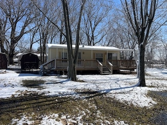 2795 E 28th Lot 983 Rd, Seneca, IL 61360