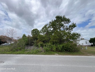 7613 Yvonne Rd, Wilmington, NC 28411