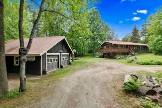 87 Old Chandlers Mills Rd, Claremont, NH 03743