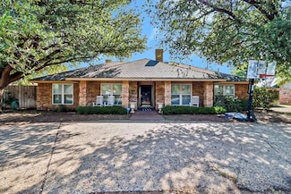4502 Parkhurst Dr, Midland, TX 79707