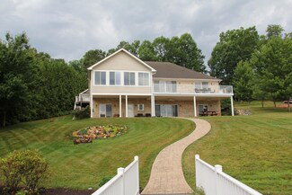 4 Calypso Rd, Moneta, VA 24121