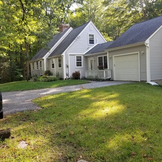150 Bradford Corner Rd, Woodstock Valley, CT 06282