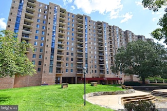 4500 S Four Mile Run Dr Unit 1218, Arlington, VA 22204