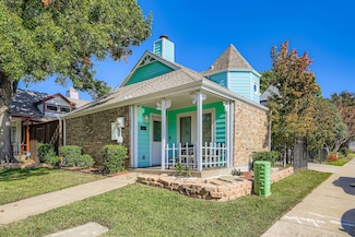 3131 Royal Gable Dr, Dallas, TX 75229