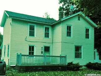 86 Wadsworth Ave, Avon, NY 14414