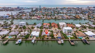 11325 6th St E, Treasure Island, FL 33706