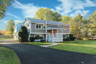 3 Helen Rd, Salem, NH 03079