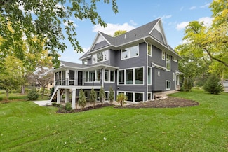 5316 Highwood Dr W, Edina, MN 55436