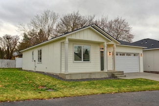 17814 E 3rd Ave, Spokane Valley, WA 99016