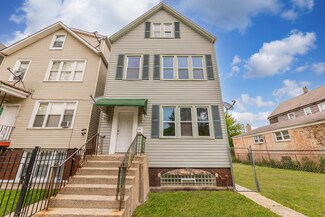 1320 W 50th St Unit 2, Chicago, IL 60609