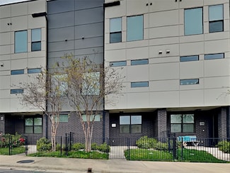 1625 Hickory St Unit 105, Dallas, TX 75215