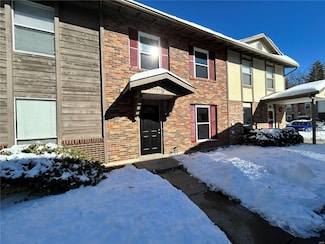 37 Park Charles Blvd S Unit B, Saint Peters, MO 63376
