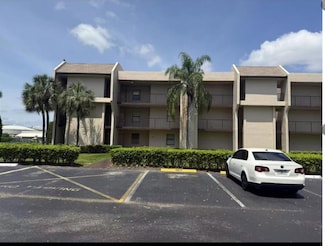6301 N University Dr Unit 222, Tamarac, FL 33321