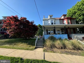 2419 Cumberland Ave, Reading, PA 19606