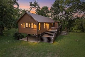 719 Easy St, Noel, MO 64854