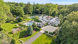 129 Long Lots Rd, Westport, CT 06880