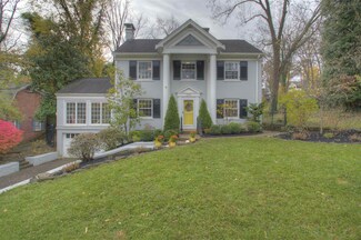 1075 Montague Rd, Park Hills, KY 41011