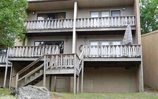 89 Dave Creek Pkwy, Fairfield Bay, AR 72088