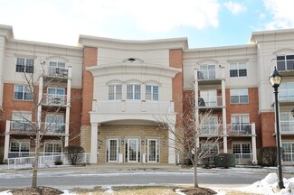 701 W Rand Rd Unit 430, Arlington Heights, IL 60004