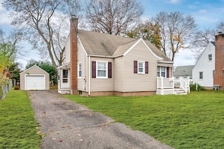 60 Deerfield Dr, Manchester, CT 06040