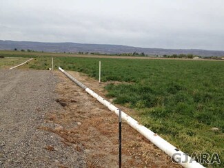 1581 15 Rd, Loma, CO 81524