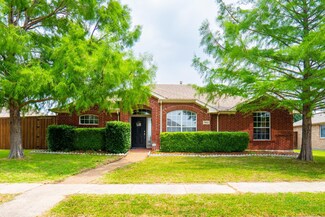 7402 San Carlos Dr, Rowlett, TX 75089